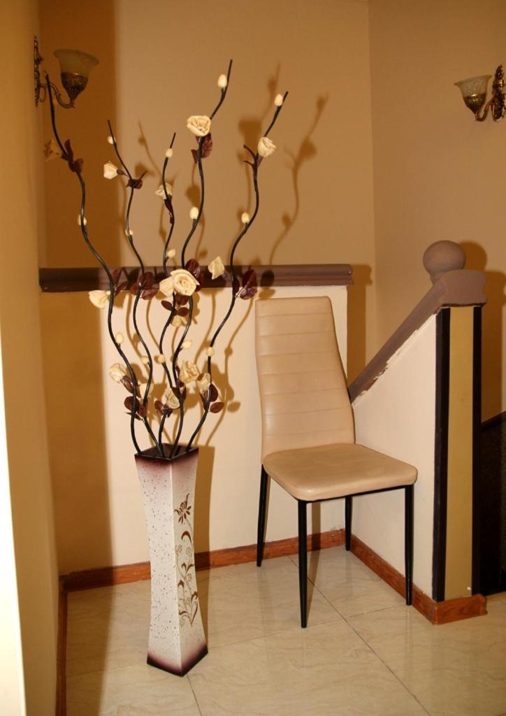 Hotel Richard Тбилиси Экстерьер фото